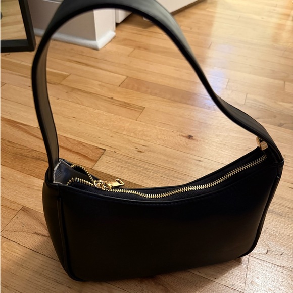 New Black Shoulder Bag - Picture 2 of 3